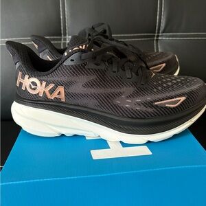 HOKA Women's Black and Rose Gold Running Shoes- size 8 NWT